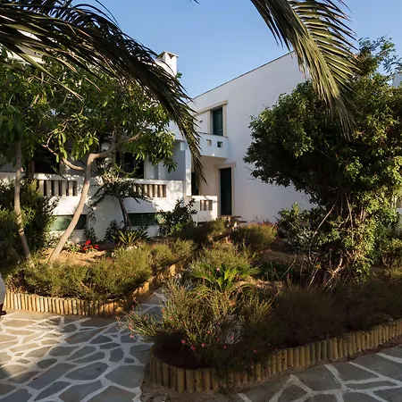 纳克索海滩酒店