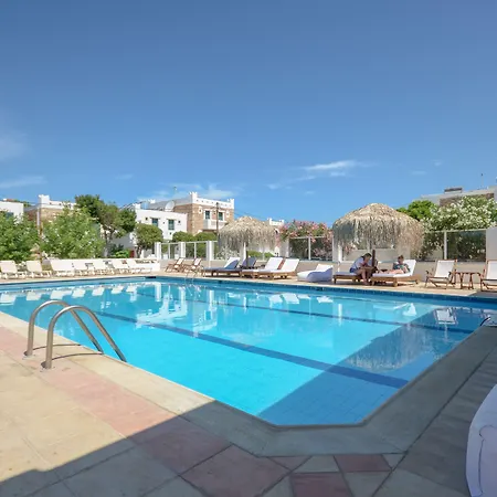 纳克索海滩酒店 酒店