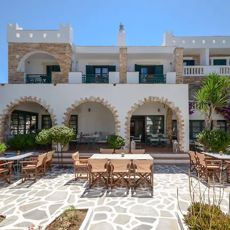 Hotel Naxos 2*