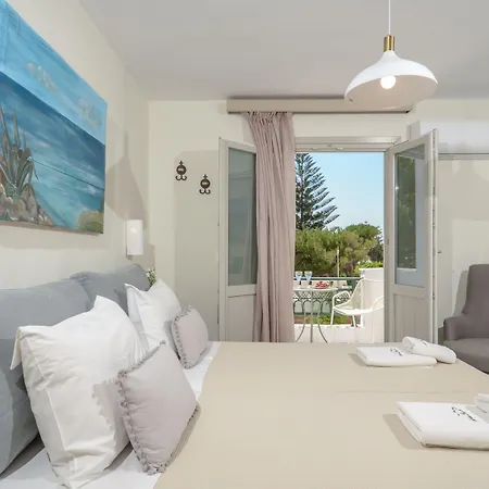 纳克索海滩酒店 酒店